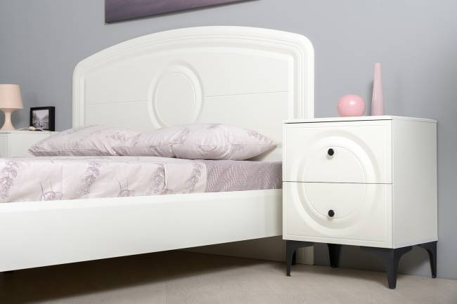 Комплект мебели в спальню Валенсия № 11 цвет белый шагрень/чёрный Комплект мебели в спальню Валенсия № 11 цвет белый шагрень/чёрный