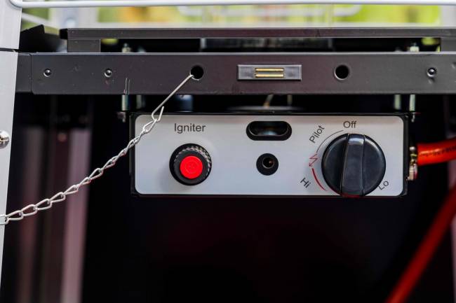 Уличный газовый обогреватель ADAM из металла