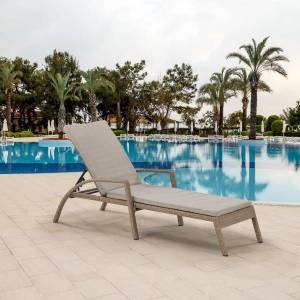 Шезлонг-лежак плетеный A30B2-W56 Light Brown с матрасом Шезлонг-лежак плетеный A30B2-W56 Light Brown с матрасом